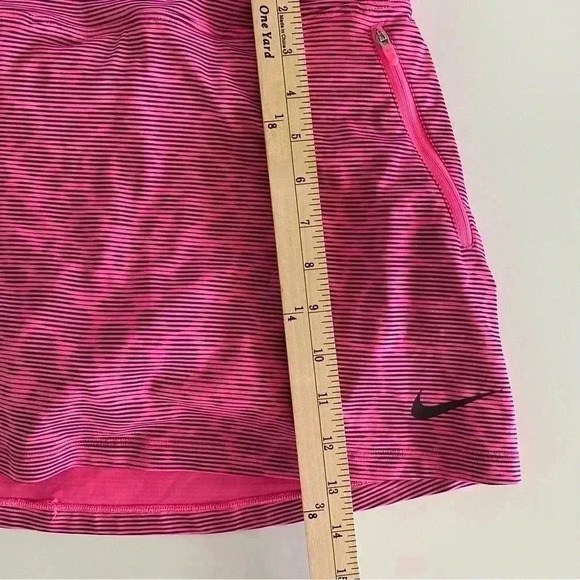 Nike Golf Striped Skort Pink Size XS with pockets Pickleball Tennis - Picture 6 of 7